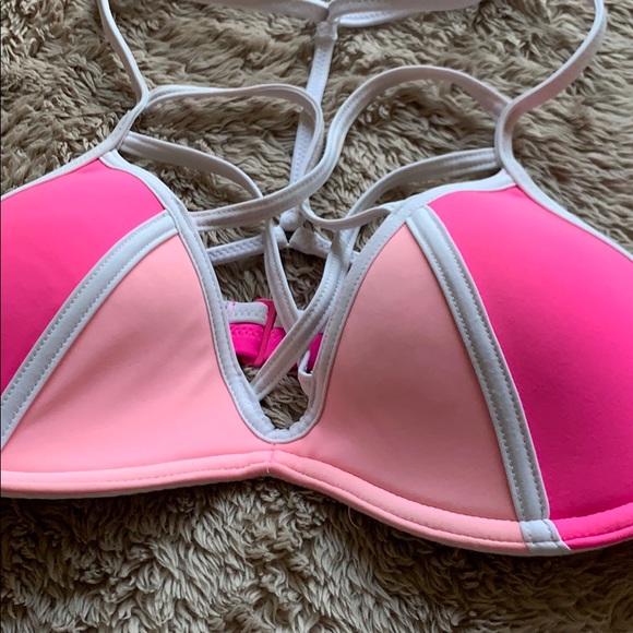 VS PINK Bikini Top - Picture 2 of 4